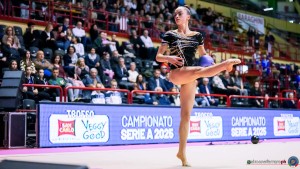 fabriano piergentili anna un palla sfe00437 copia simone ferraro ph copia